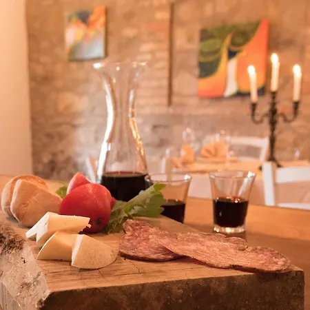 Agriturismo La Dolce Vite Farma *